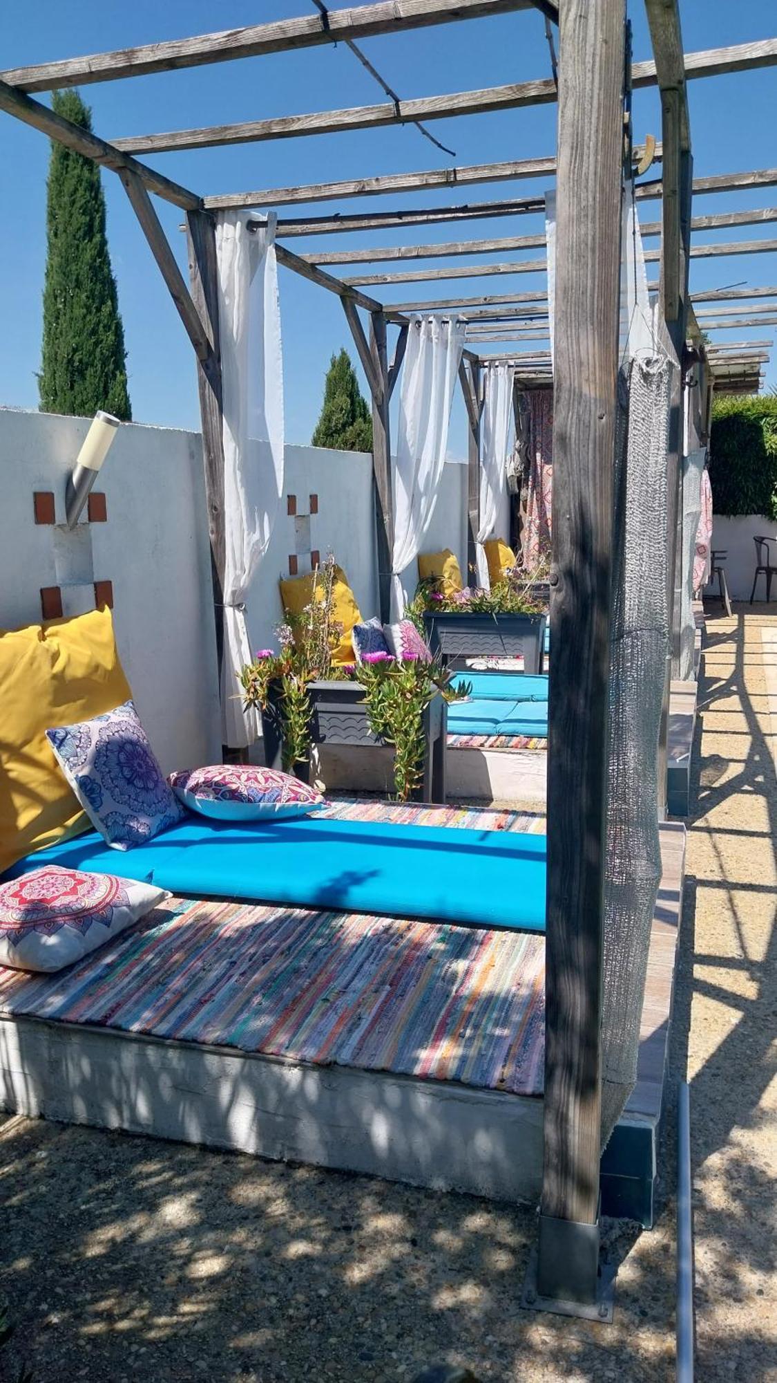 Terre De Boheme Hotel Vestric-et-Candiac ภายนอก รูปภาพ