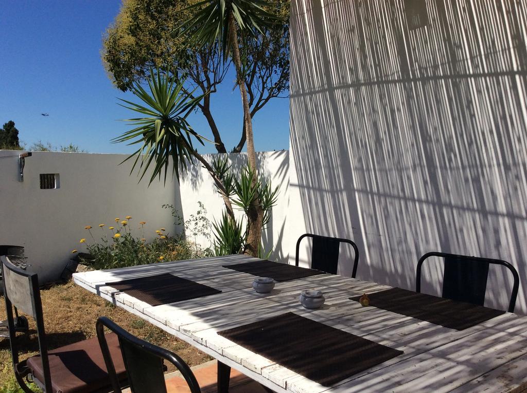 Terre De Boheme Hotel Vestric-et-Candiac ภายนอก รูปภาพ