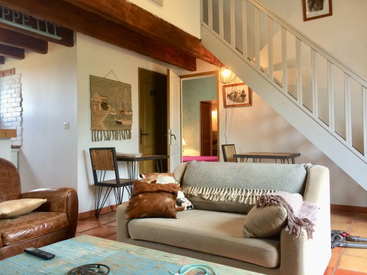 Terre De Boheme Hotel Vestric-et-Candiac ภายนอก รูปภาพ